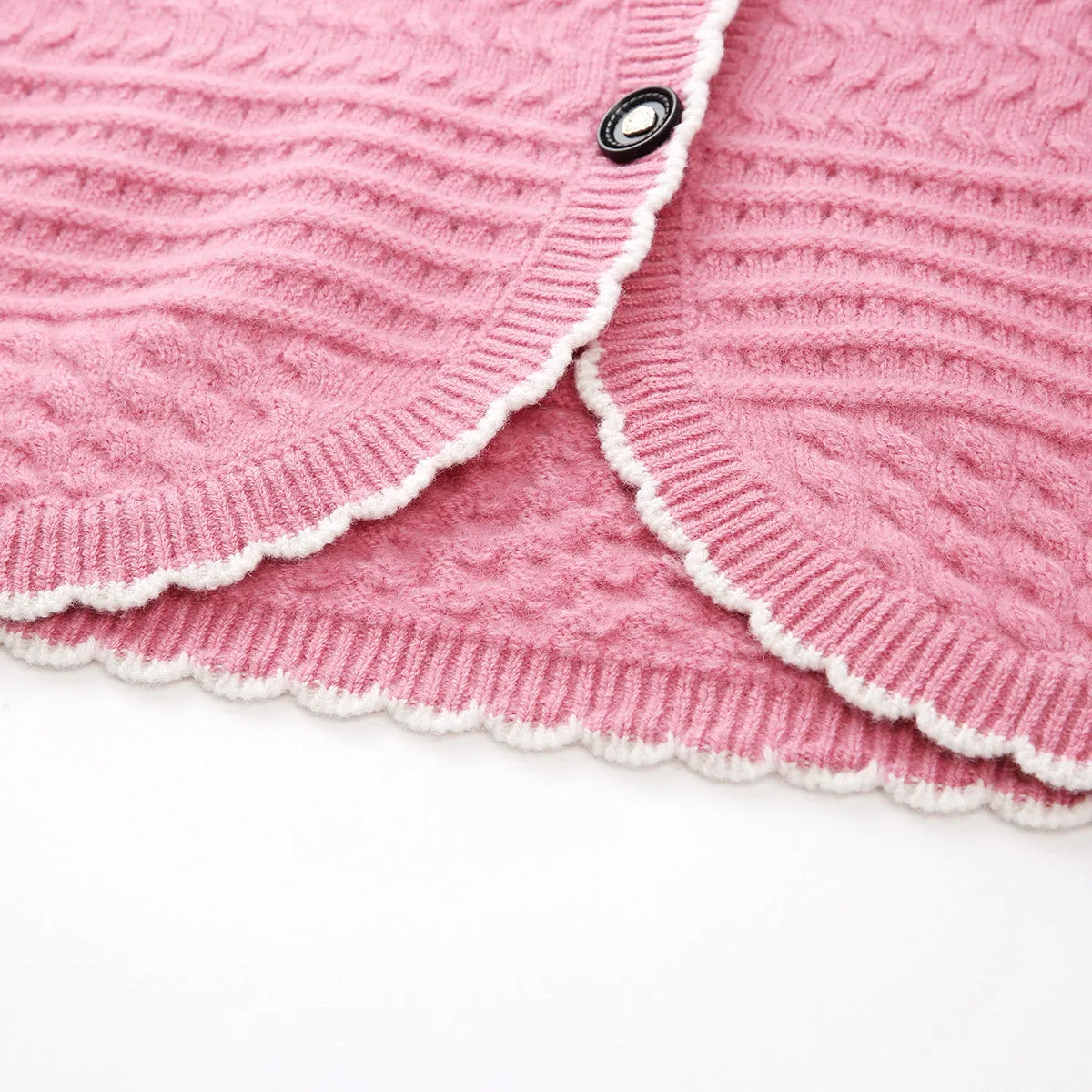 100% Wool Elegant Scallop Trim Knit Cardigan sold by COMOBOCA product image thumbnail 5