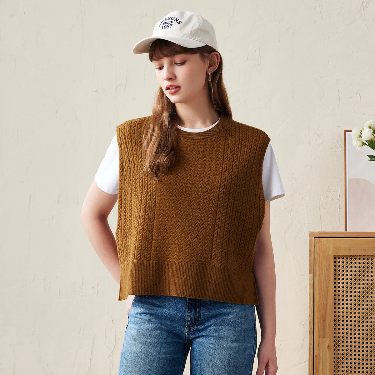 100% Wool Women's Knit Sleeveless Sweater Vest sold by CB Cashmere product image thumbnail 2