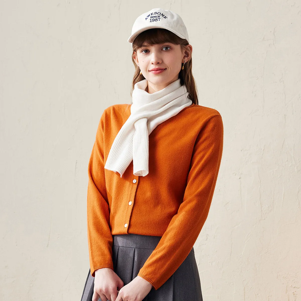 100% Wool Women's V-Neck Button Up Cardigan sold by COMOBOCA product image thumbnail 2