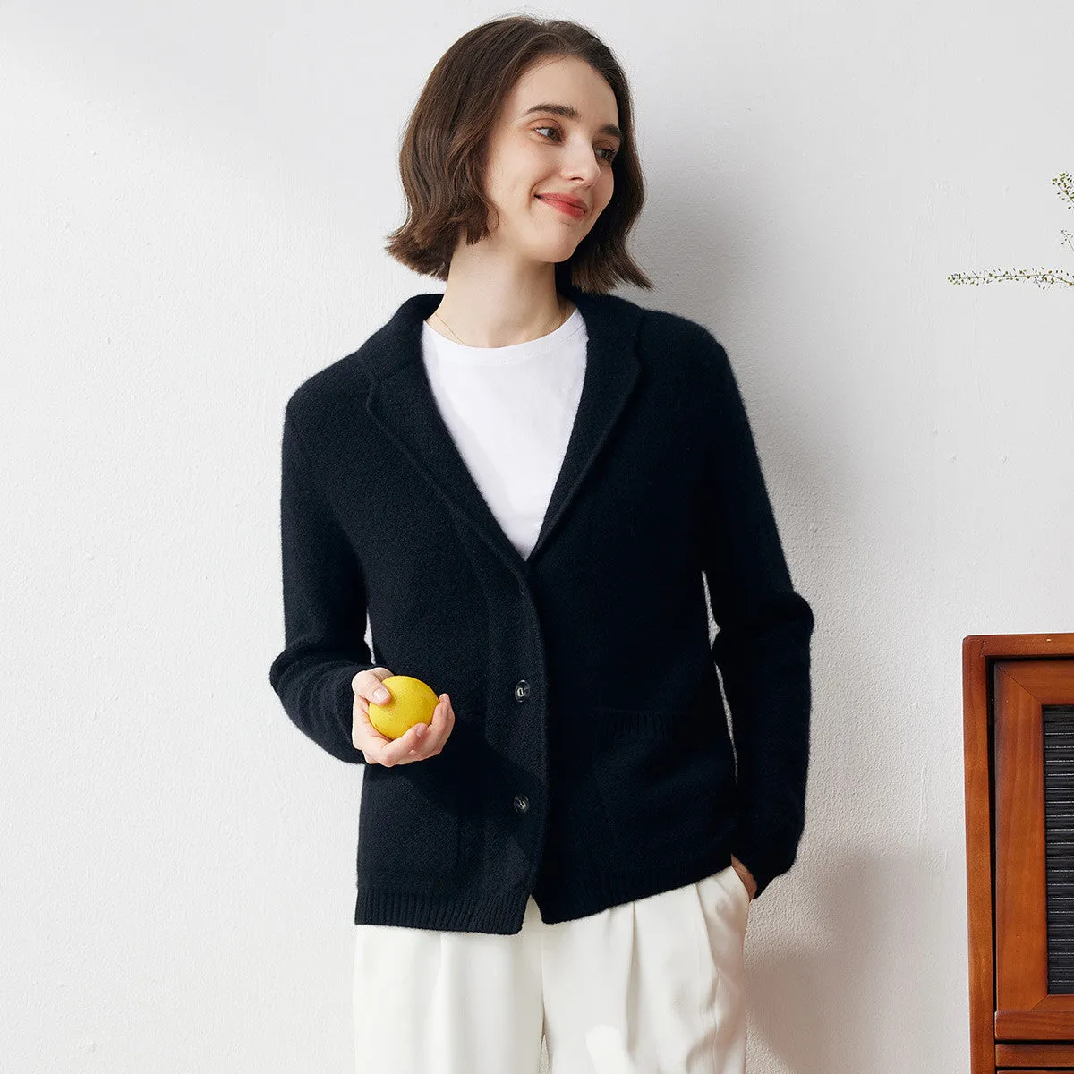 100% Cashmere Women's Blazer Collar Cardigan sold by COMOBOCA product image thumbnail 4