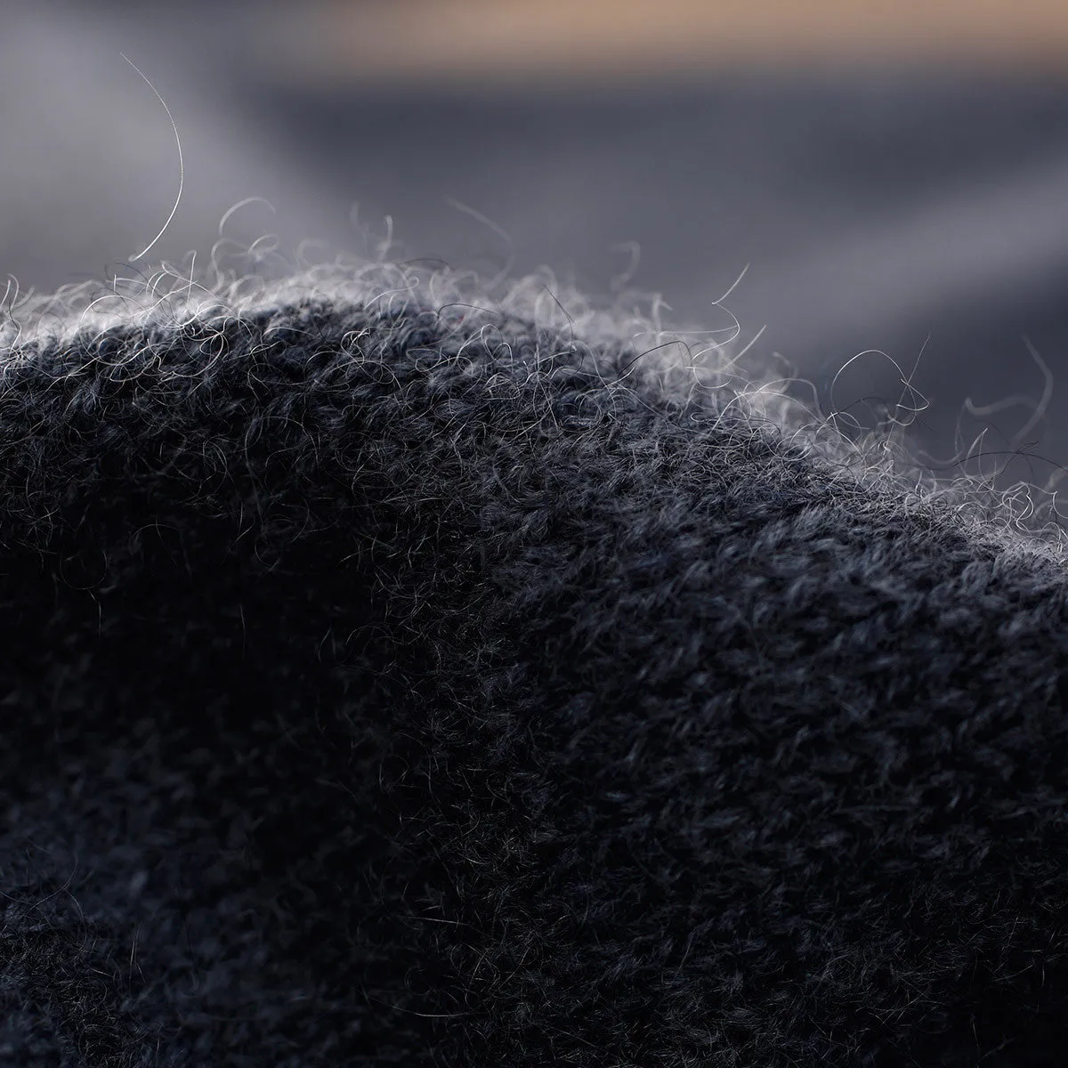 100% Cashmere Women's Cable Knit Color Block Sweater sold by COMOBOCA product image thumbnail 5