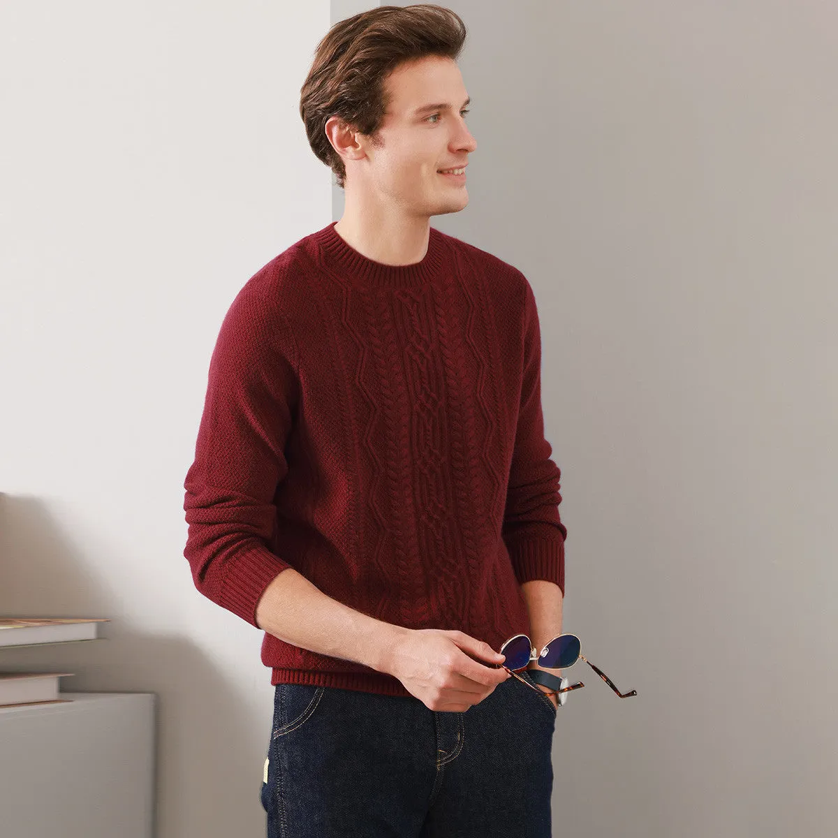 100% Cashmere Mens Round Neck Knit Sweater sold by COMOBOCA