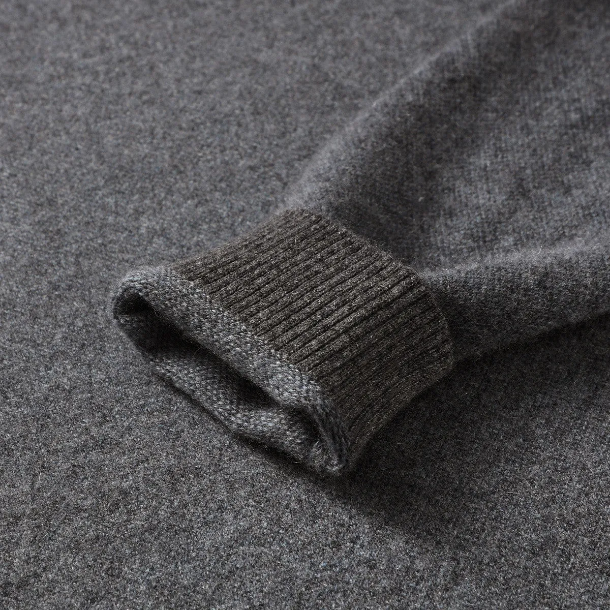 100% Cashmere Men's Mock Neck Jacquard Sweater sold by COMOBOCA product image thumbnail 5