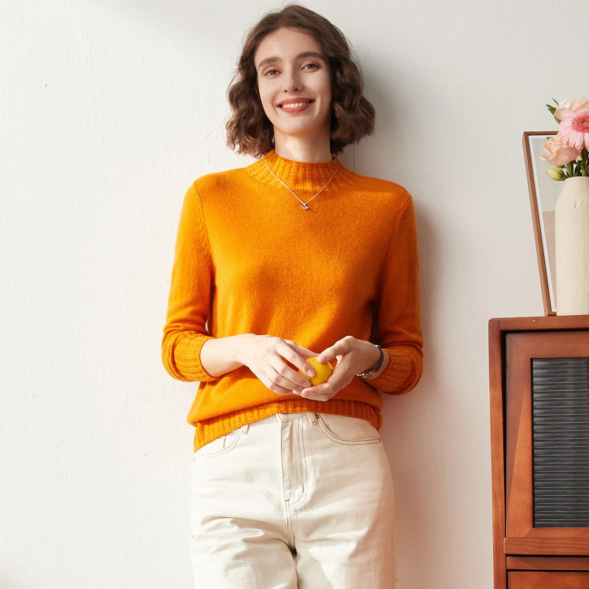 100% Cashmere Women's Mock Neck Knit Sweater sold by COMOBOCA product image thumbnail 2
