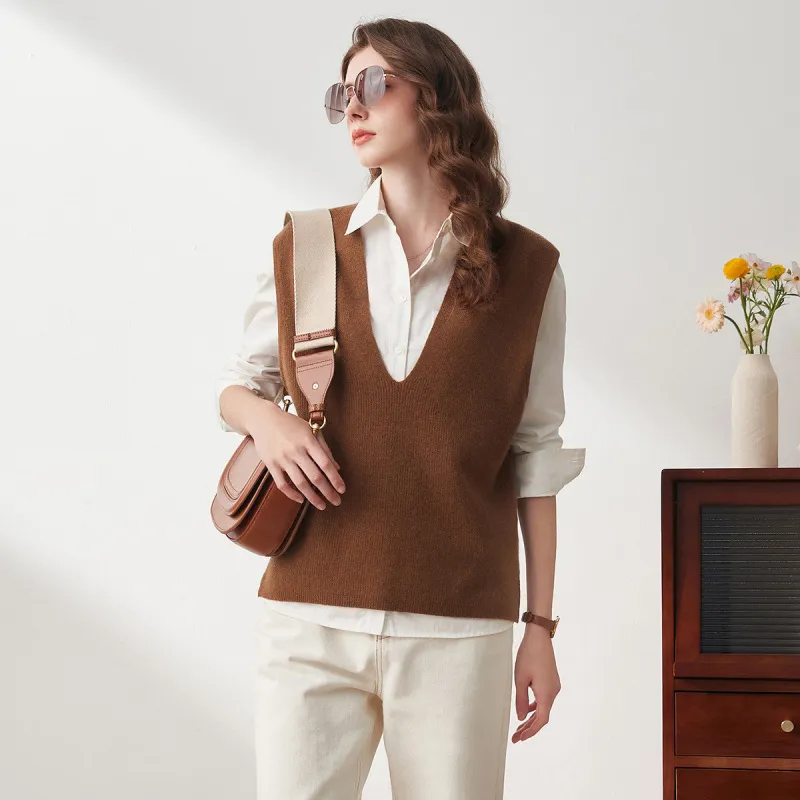 100% Wool V Neck Knit Camisole sold by COMOBOCA