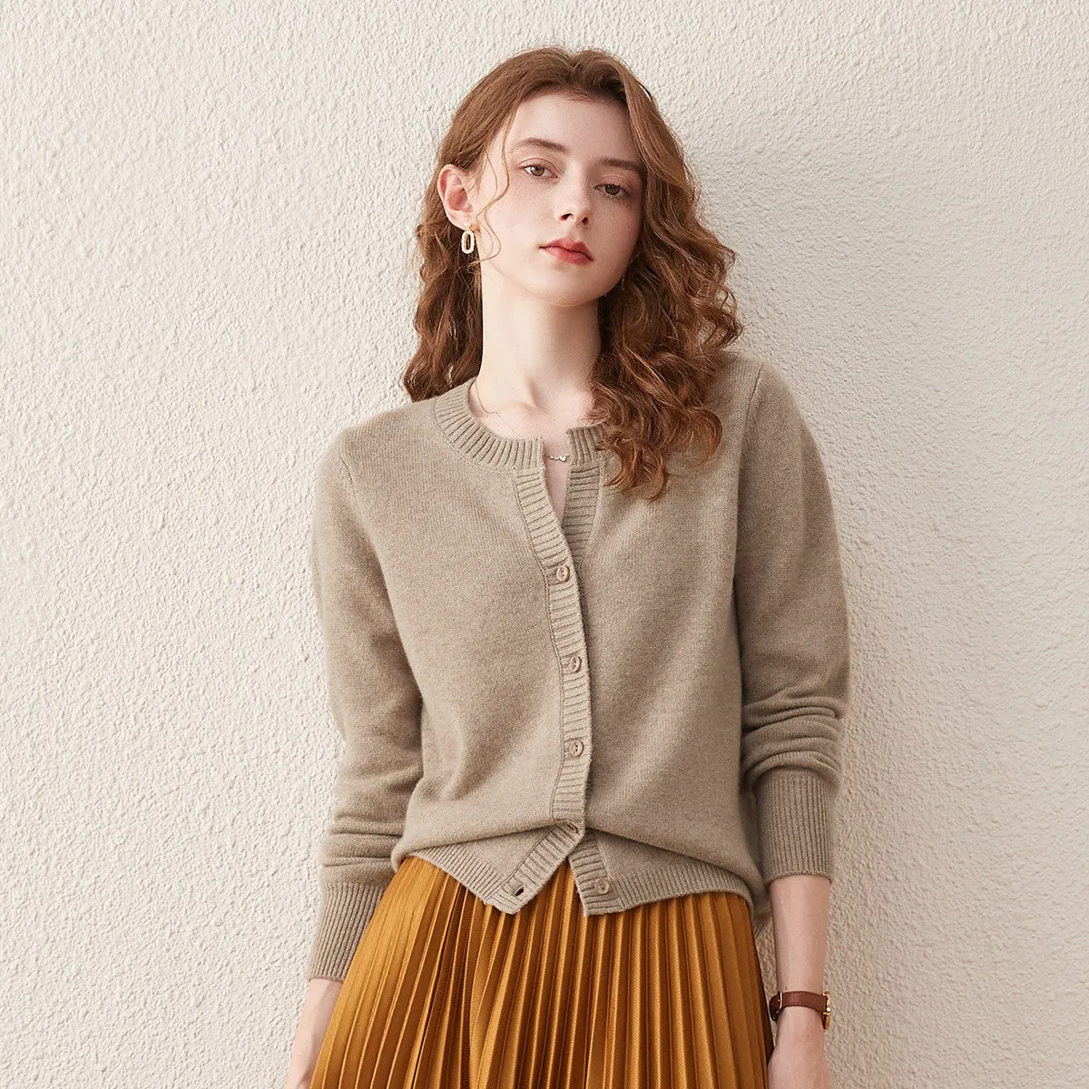 100% Wool Women's Cardigan Sweater sold by COMOBOCA product image thumbnail 2