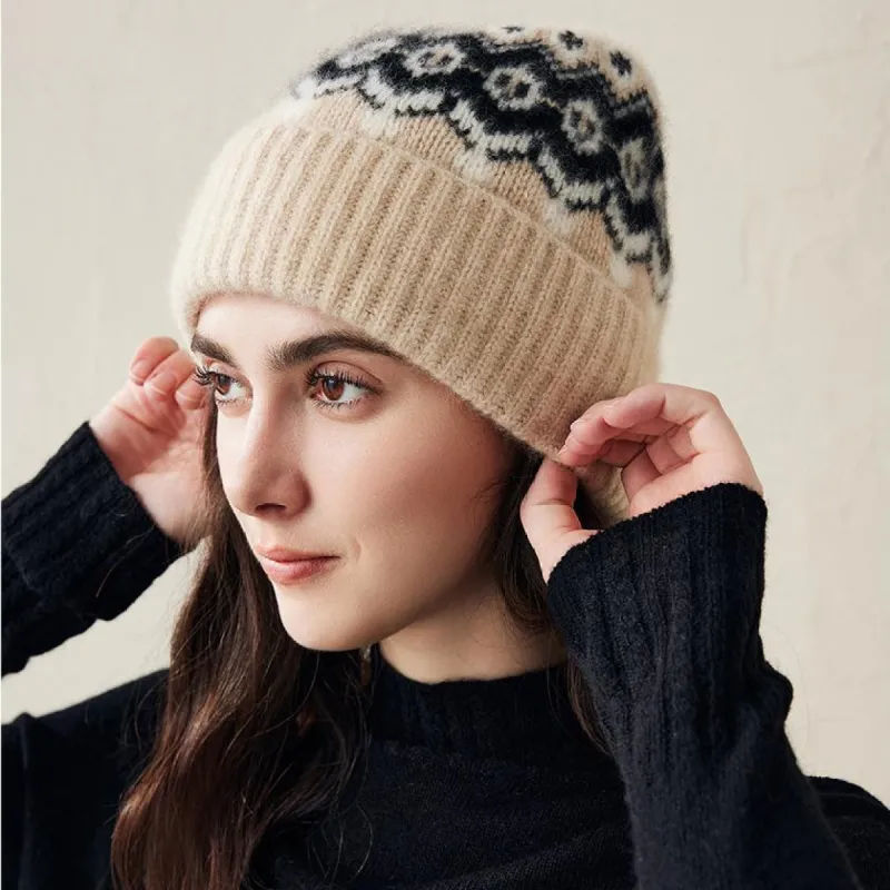 100% Cashmere Soft Knit Ribbed Beanie sold by COMOBOCA