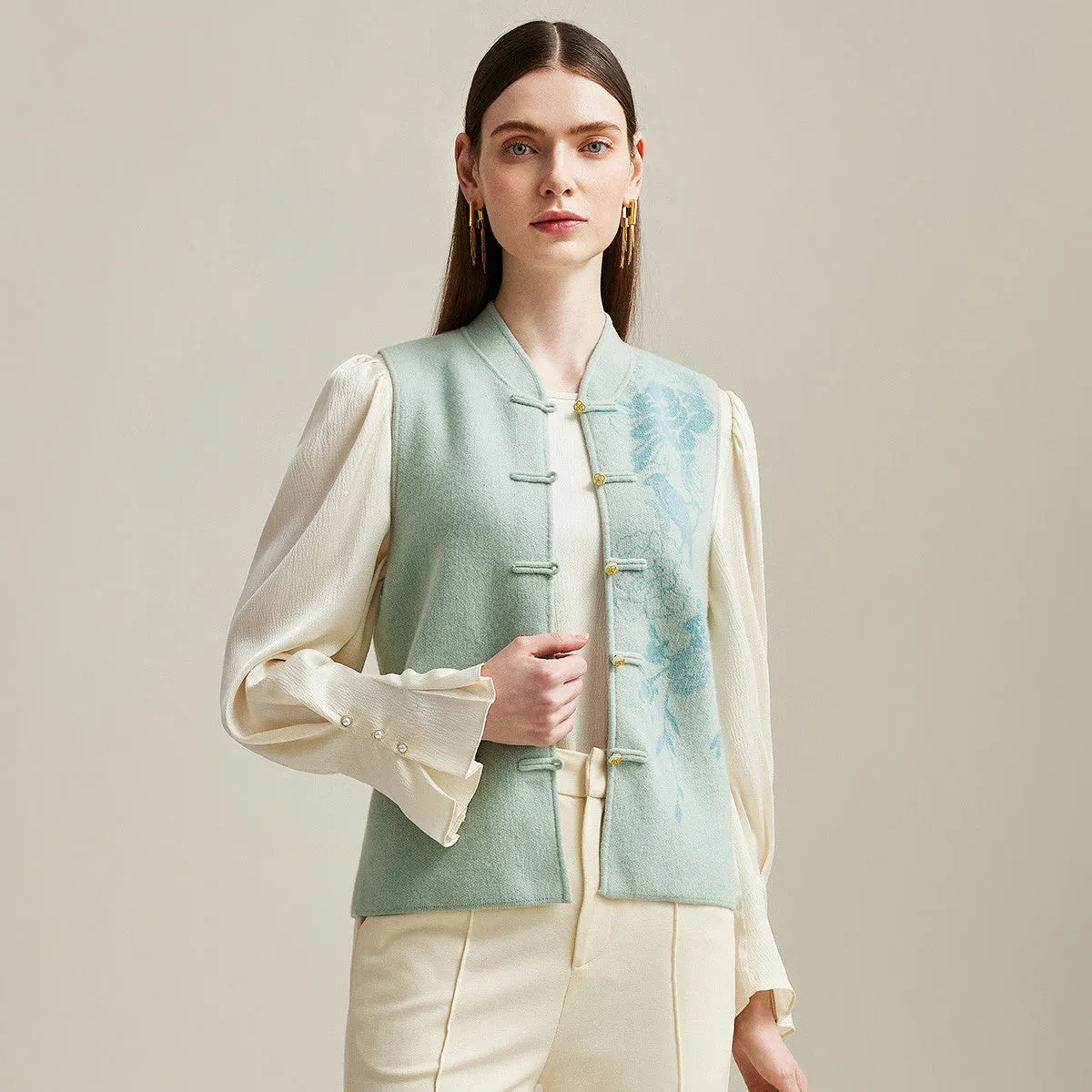 100% Cashmere Womens Intricate Embroidered Vest sold by COMOBOCA