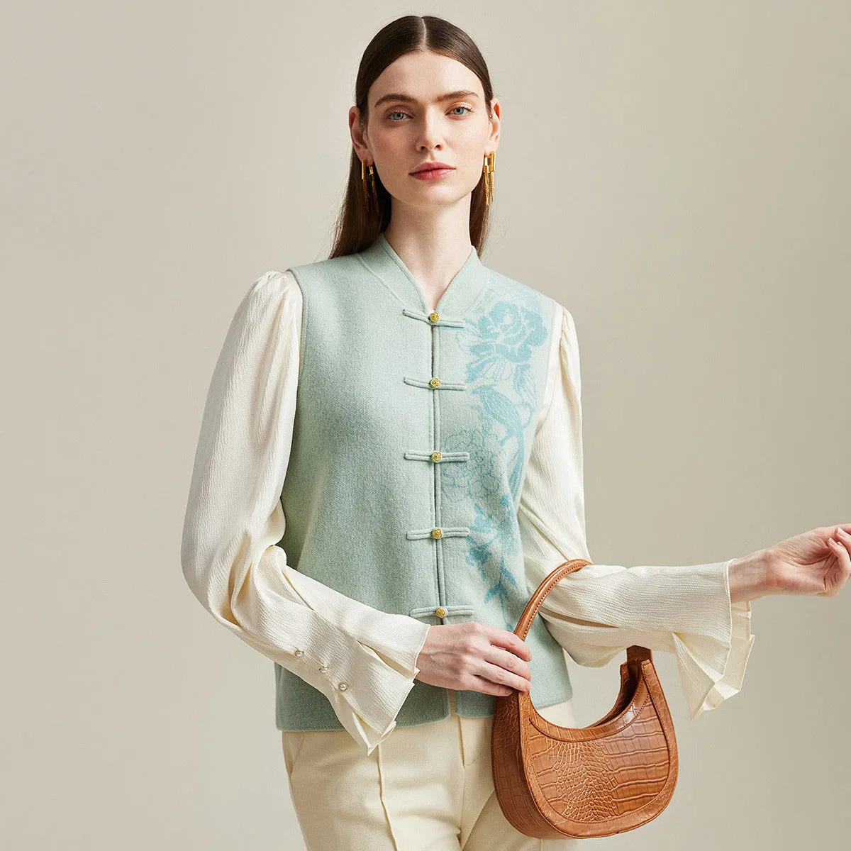 100% Cashmere Womens Intricate Embroidered Vest sold by COMOBOCA product image thumbnail 2