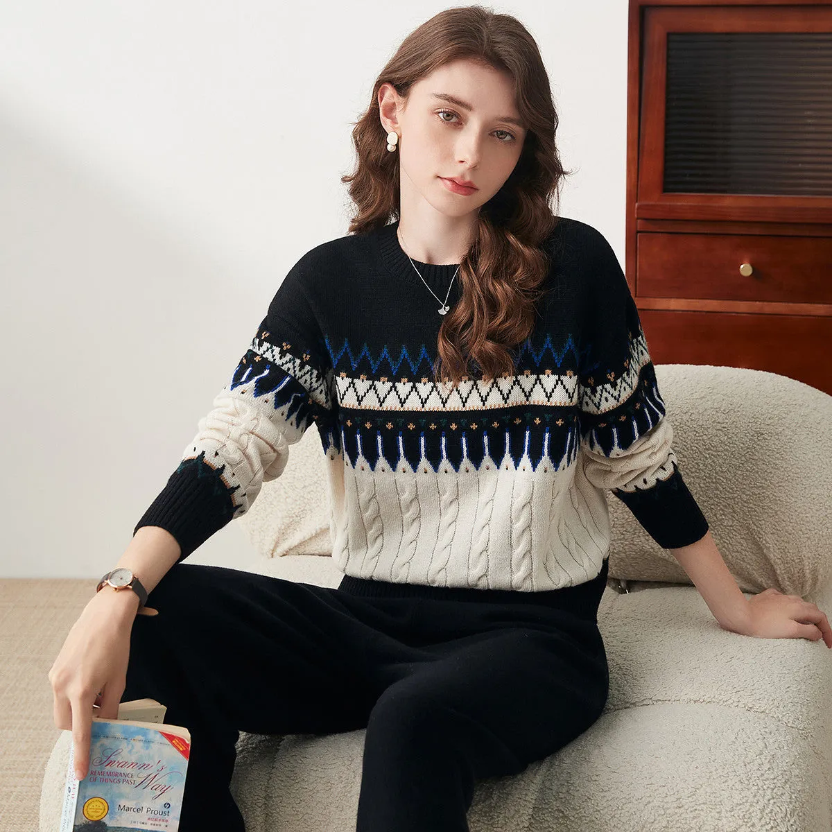 100% Wool Women's Nordic Pattern Cable Knit Sweater sold by COMOBOCA product image thumbnail 4