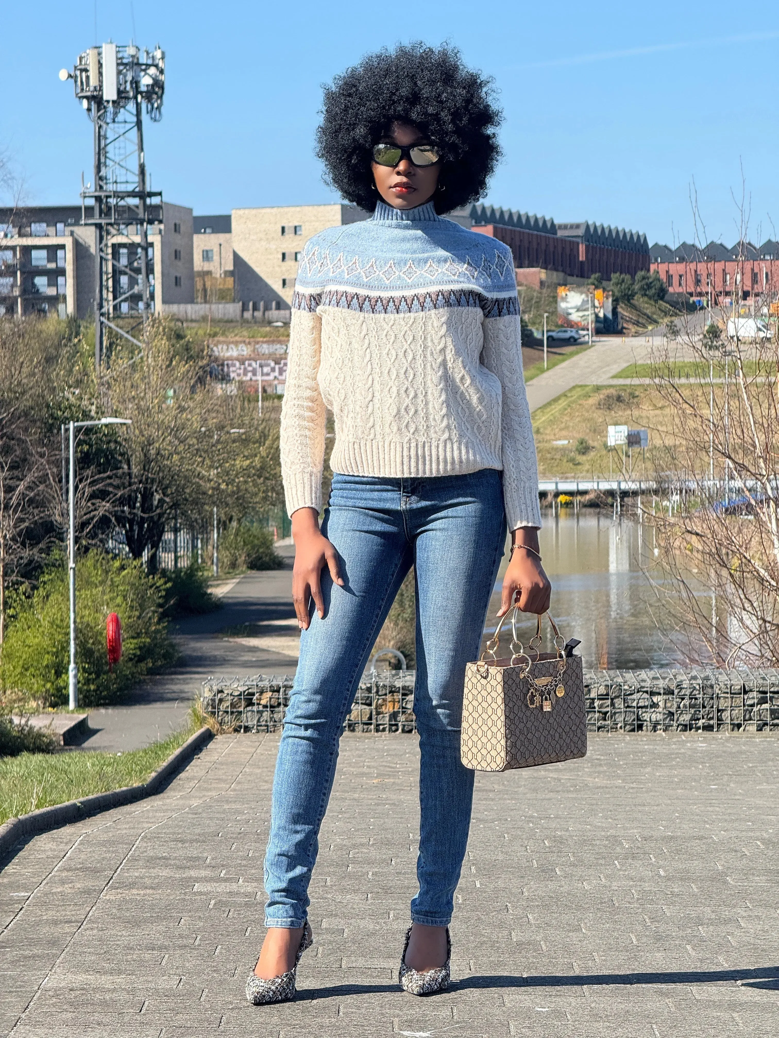 100% Cashmere Women's Mock Neck Nordic Cable Knit Sweater sold by COMOBOCA product image thumbnail 2