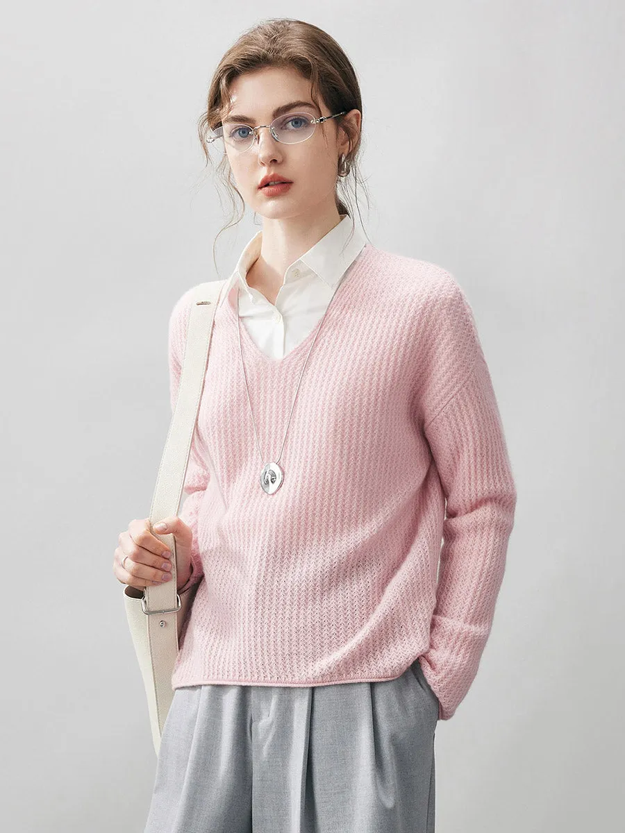 100% Cashmere Women's Ribbed V-Neck Knit Sweater sold by COMOBOCA product image thumbnail 3