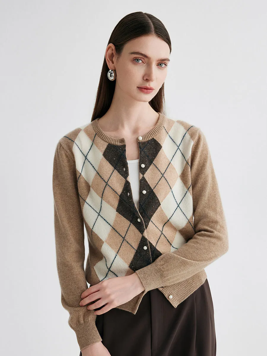 100% Cashmere Women's Argyle Pattern Cardigan sold by COMOBOCA product image thumbnail 3