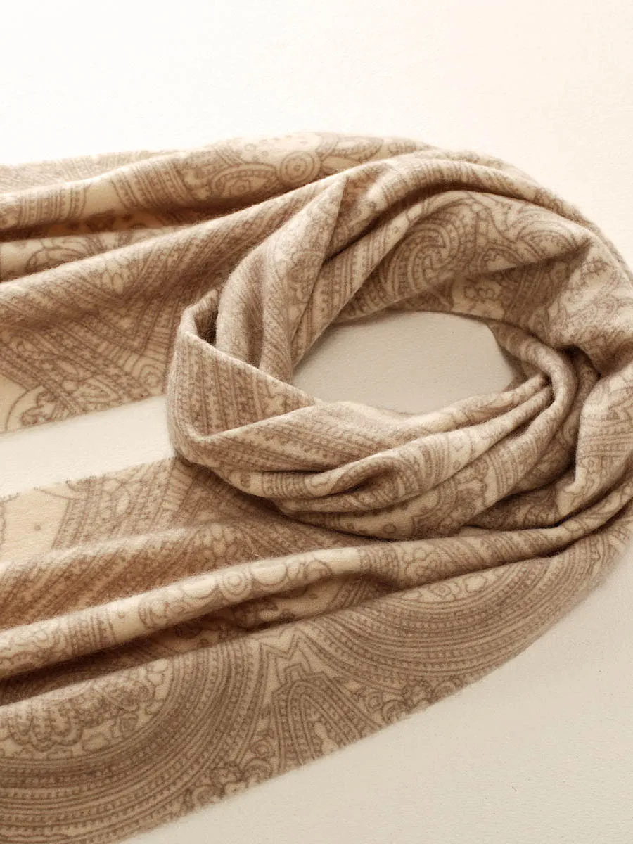 100% Cashmere Women's Paisley Pattern Fringed Scarf sold by COMOBOCA product image thumbnail 4