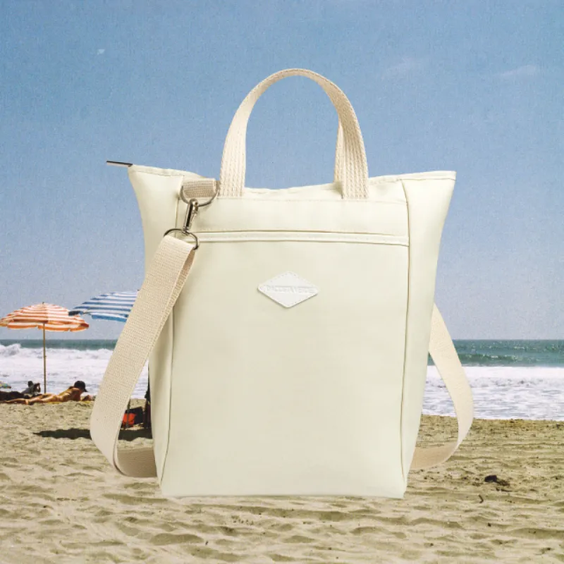 Go-to Tote Bag Le Beige sold by DaCosta Verde