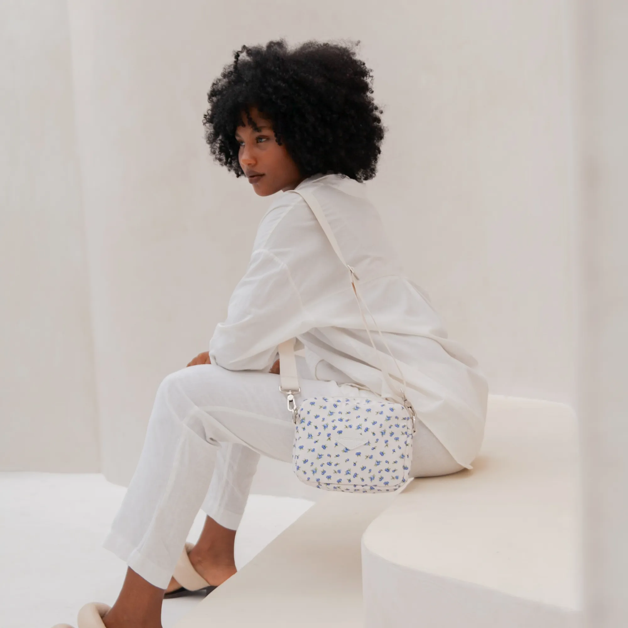 Nomad Crossbody Sling Mirtilo sold by DaCosta Verde product image thumbnail 2