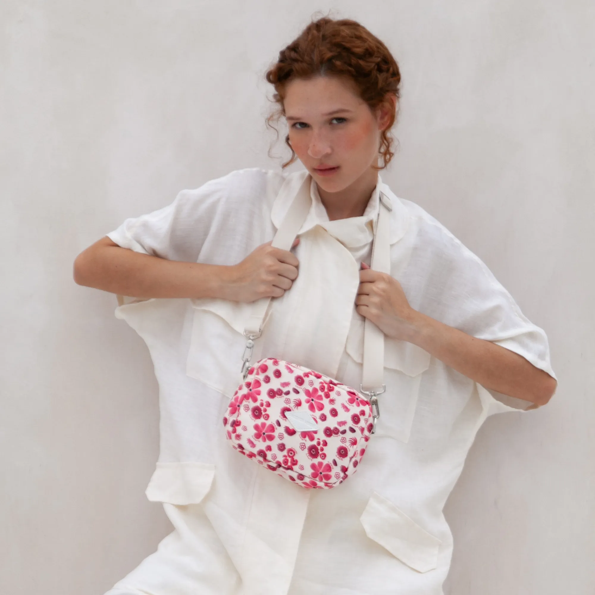 Nomad Crossbody Sling Amore sold by DaCosta Verde product image thumbnail 2