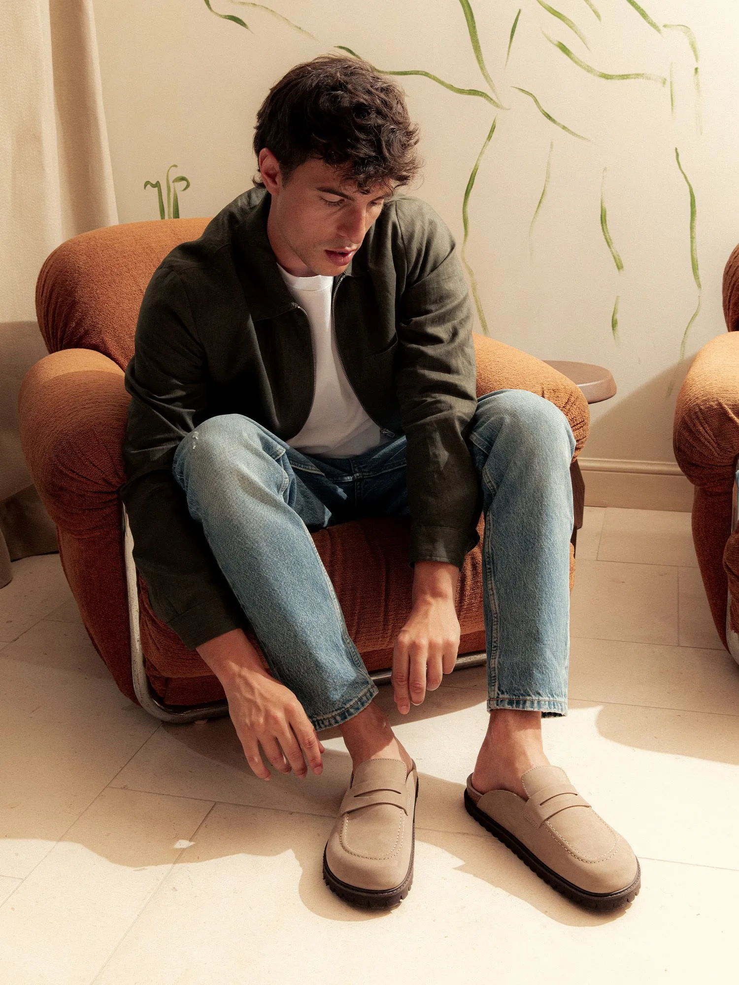 LOIS NUBUCK TAUPE UNISEX sold by Genuins product image thumbnail 3