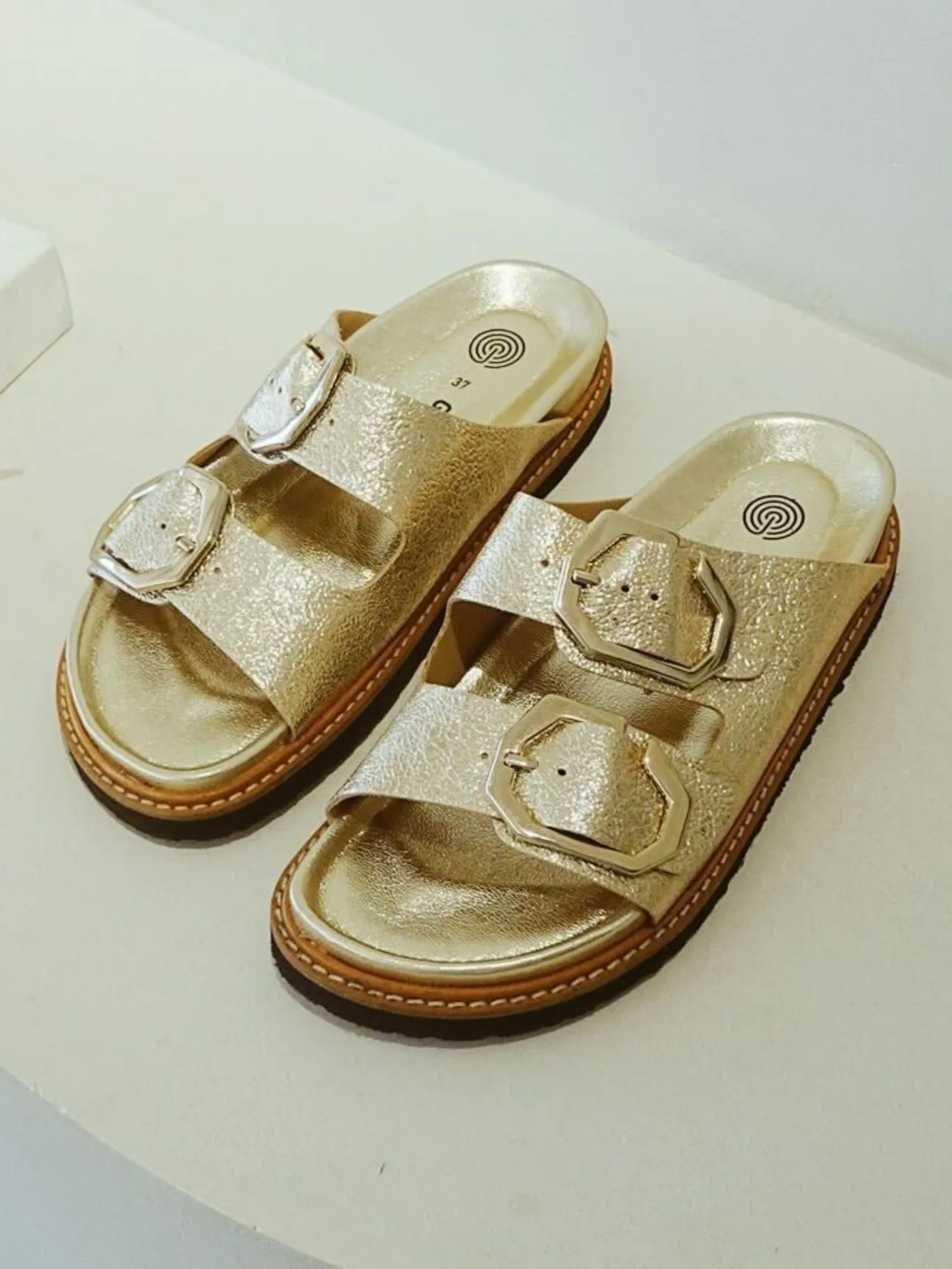 GALIA VEGAN PLATINUM sold by Genuins