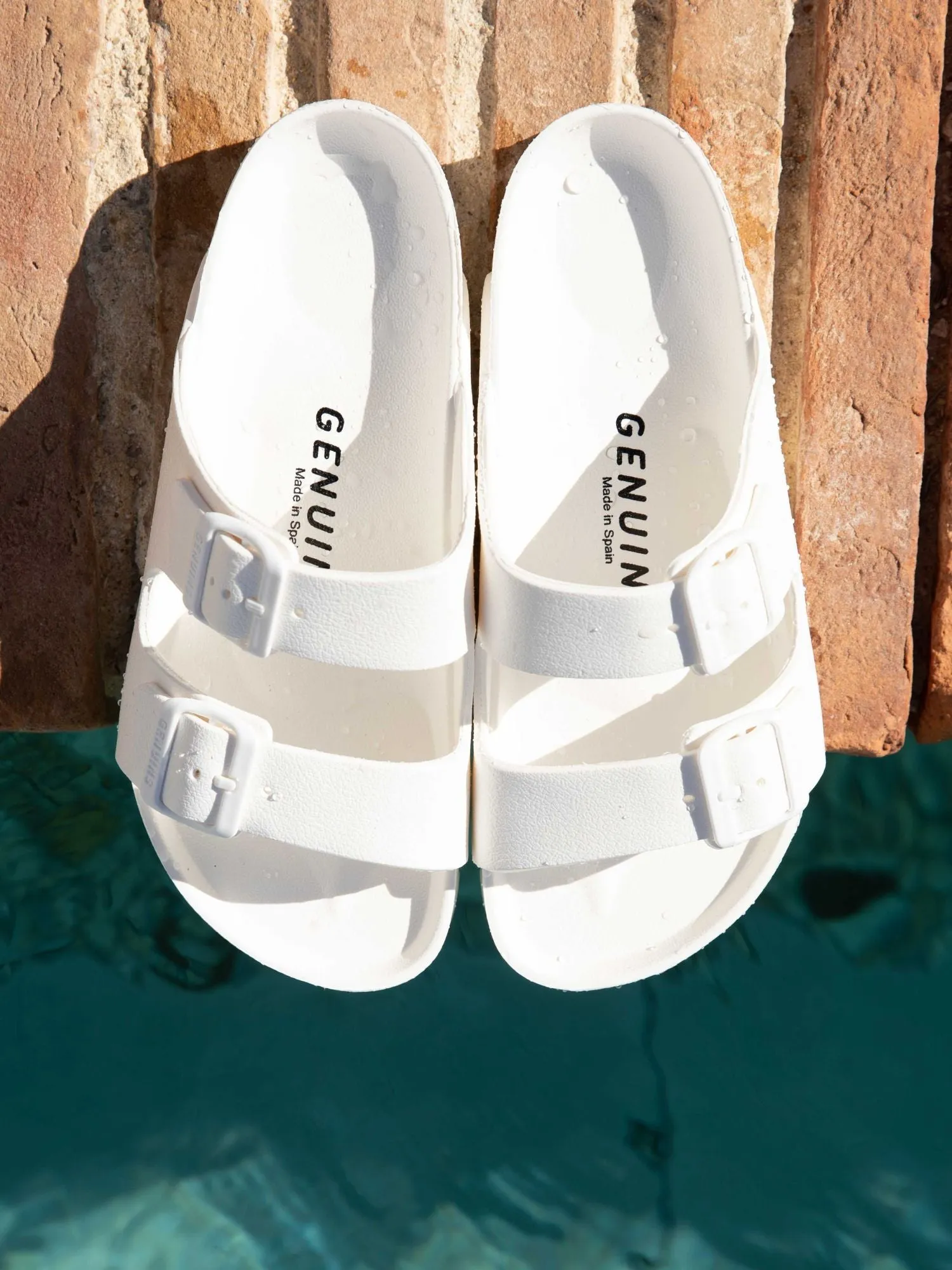 HAWAII H2O WHITE sold by Genuins product image thumbnail 2