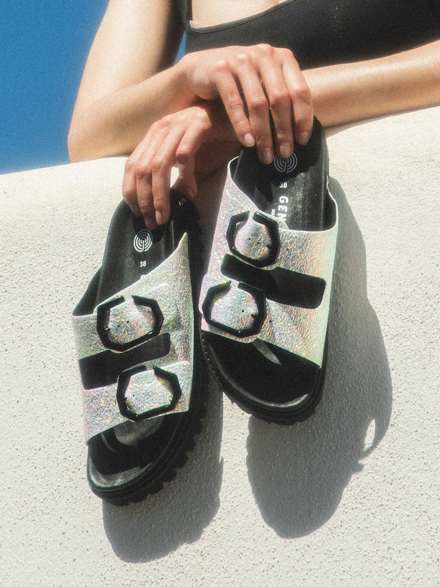 GALIA FLUOR WHITE sold by Genuins