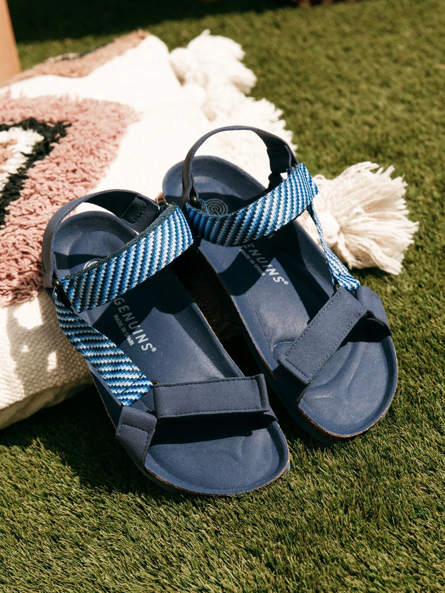 SAKURA PIXEL NAVY sold by Genuins product image thumbnail 3