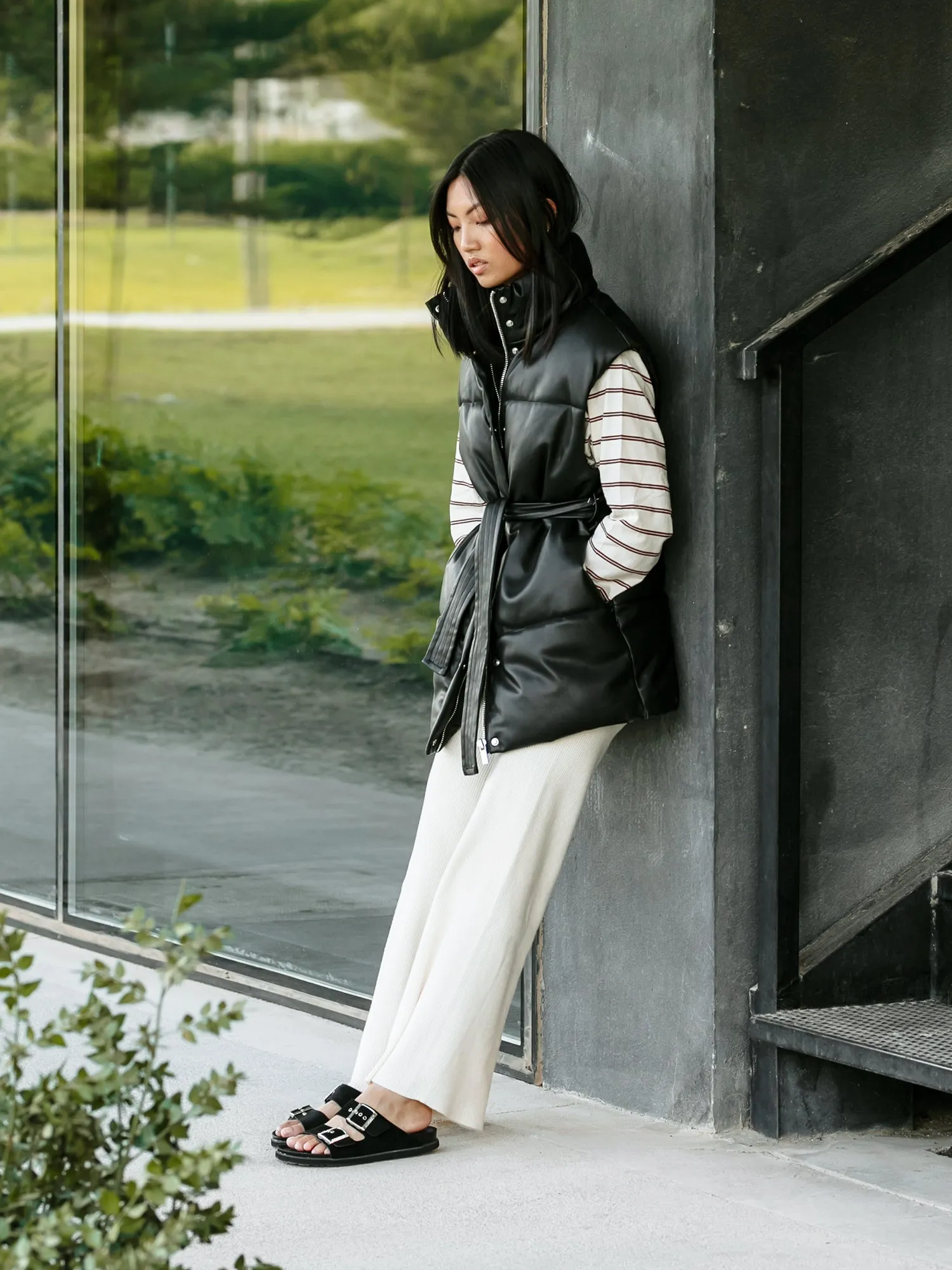 HAWAII LEATHER BLACK sold by Genuins product image thumbnail 4