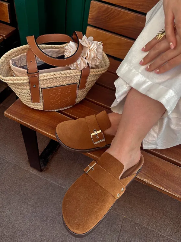 IZAR VELOUR CAMEL sold by Genuins