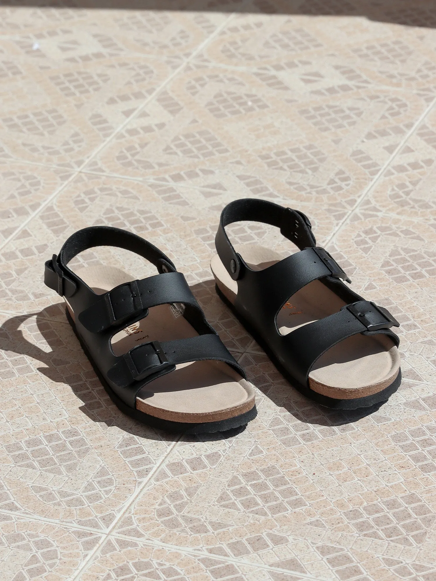 CONGO VEGAN BLACK UNISEX sold by Genuins product image thumbnail 3