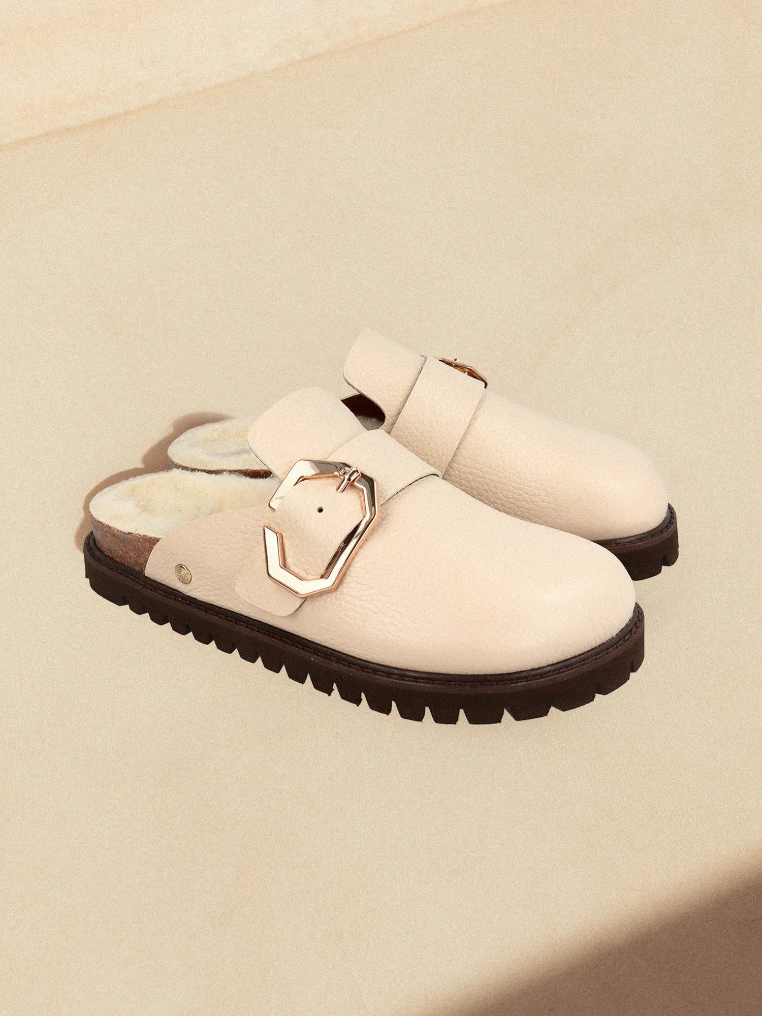 GRISEL LEATHER CHALK sold by Genuins