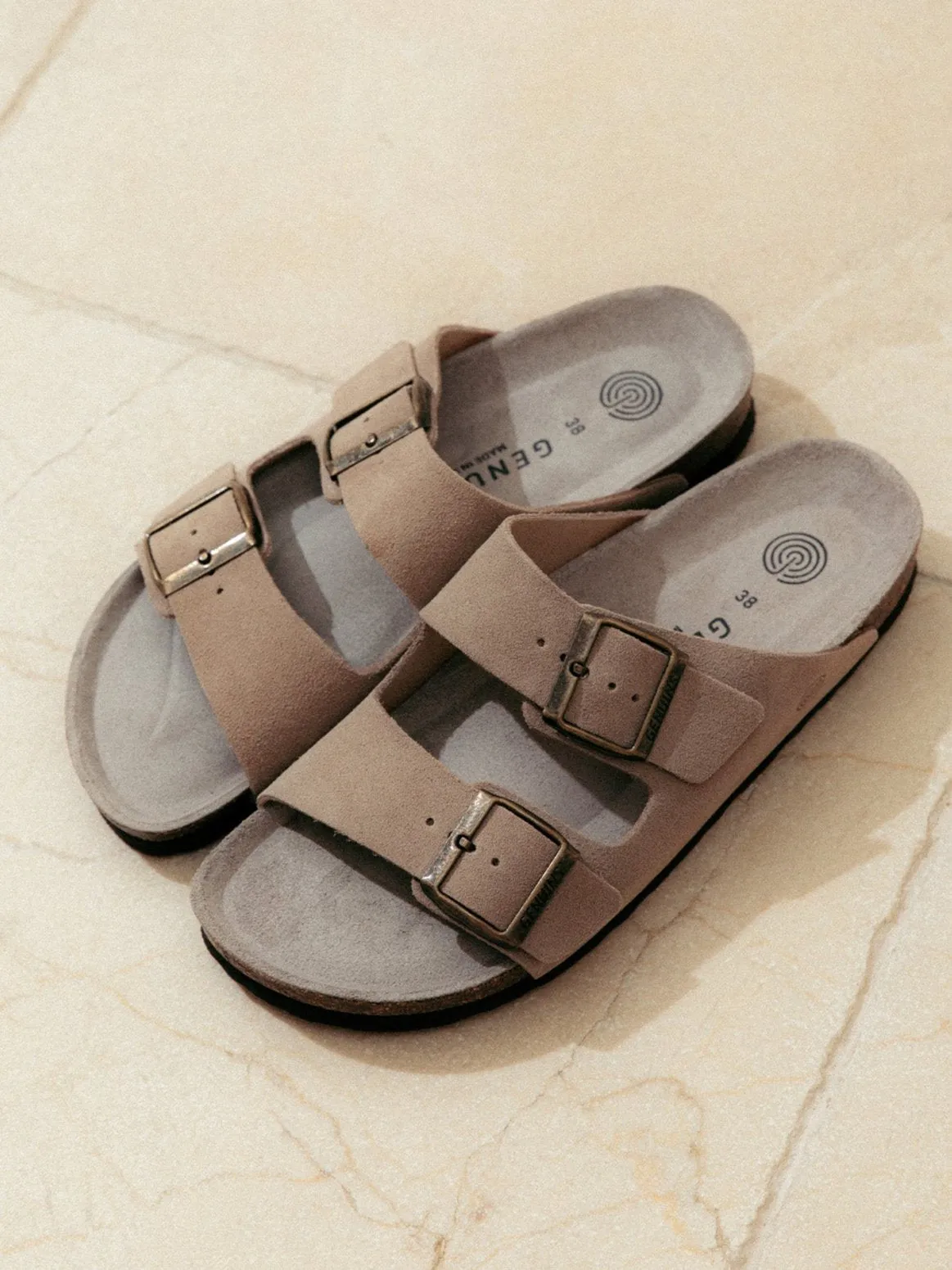 HAWAII VELOUR TAUPE UNISEX sold by Genuins