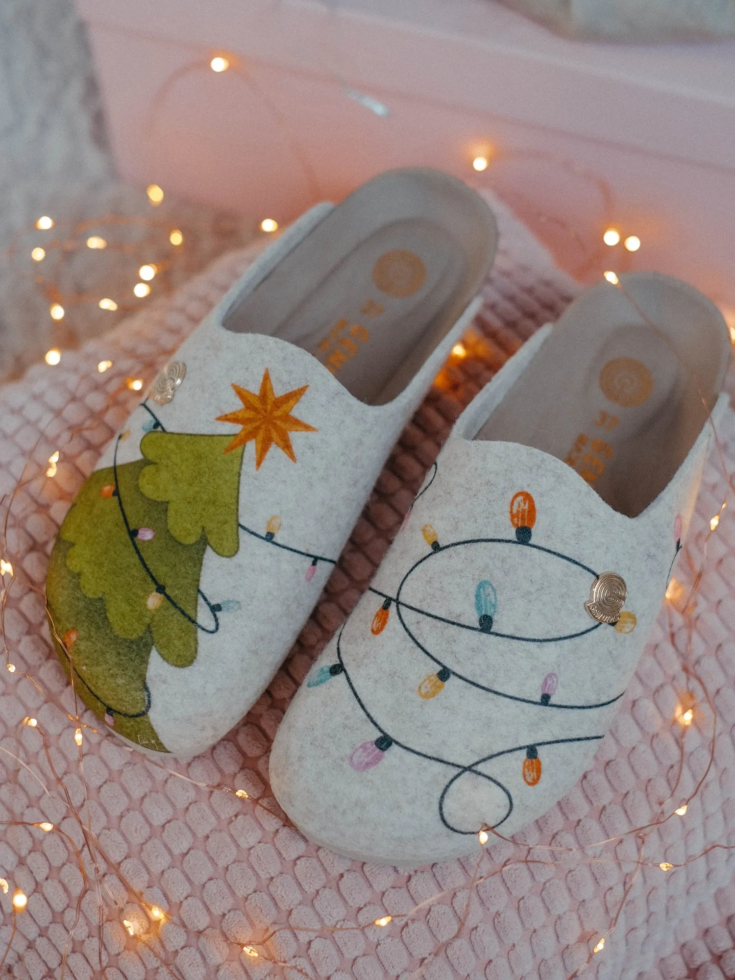 HELSINKI XMAS TREE sold by Genuins product image thumbnail 2