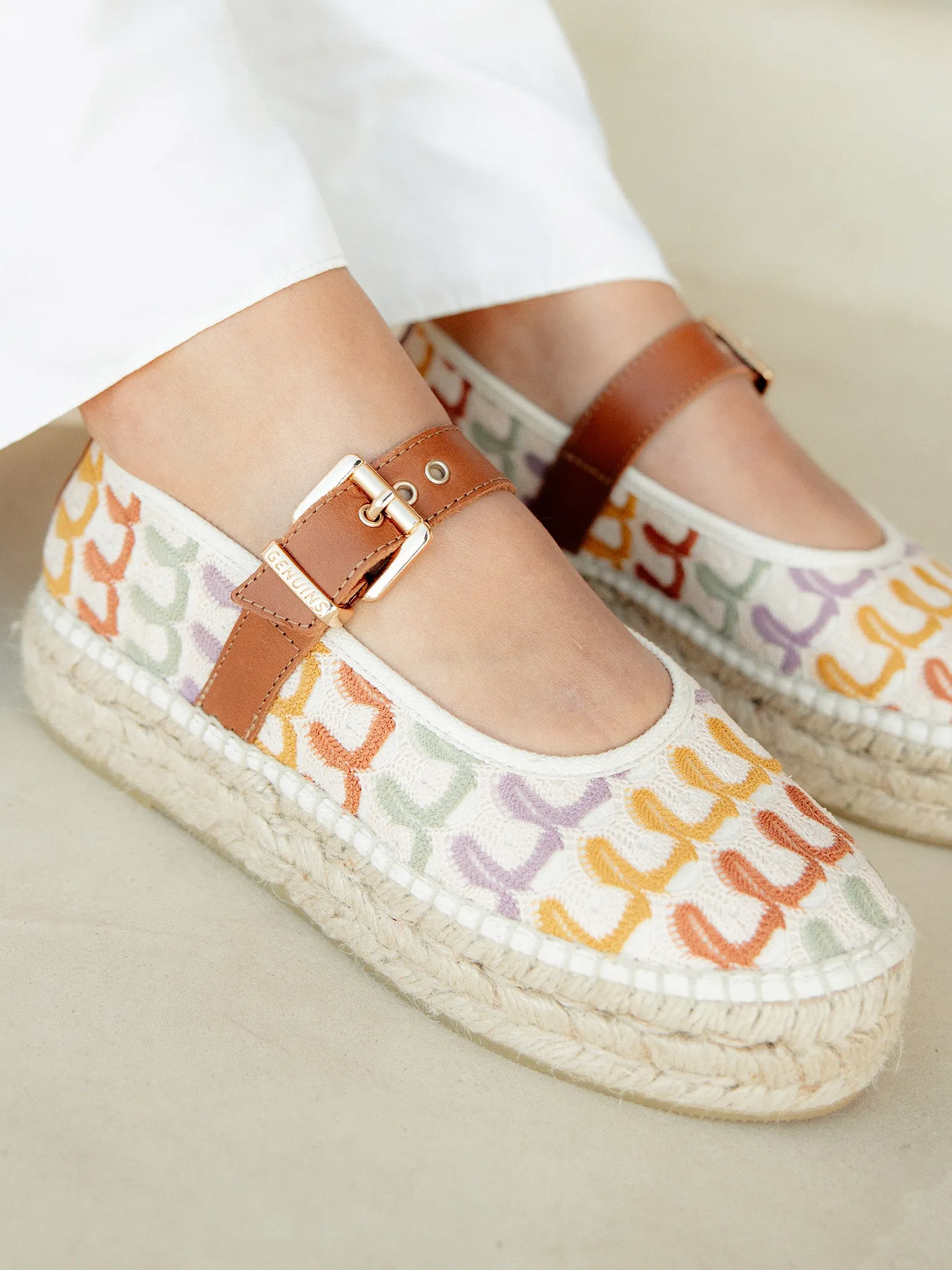 MARZA CROCHET NOSTALGIA sold by Genuins