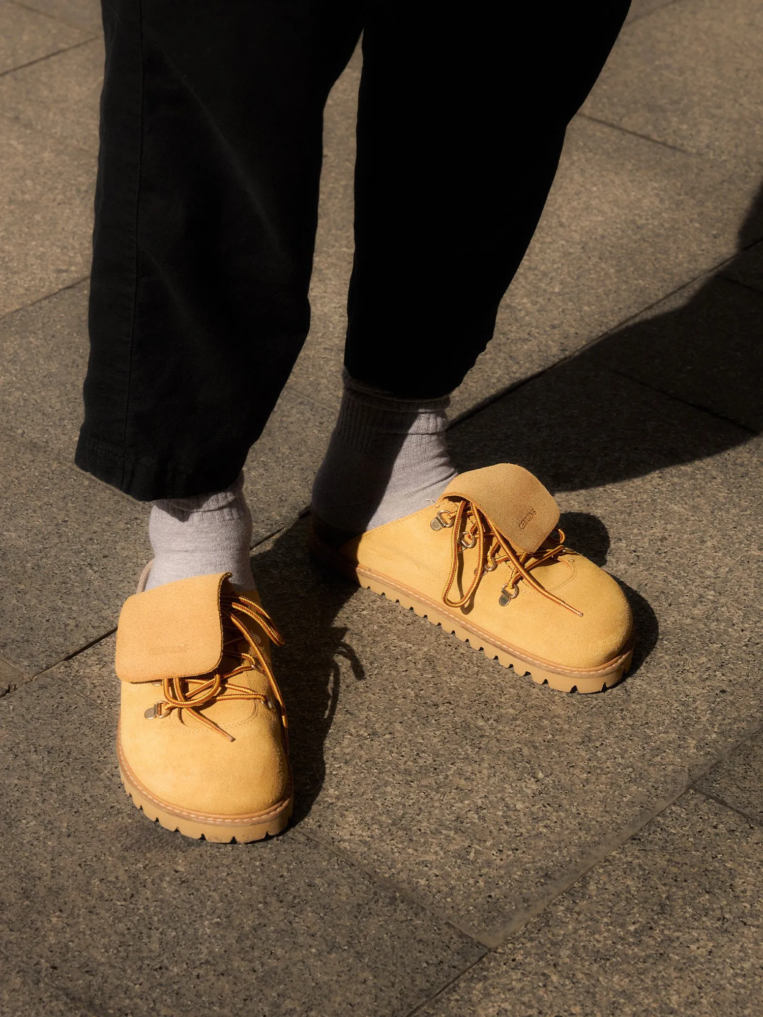 TONG VELOUR LEATHER AMBRA sold by Genuins product image thumbnail 5