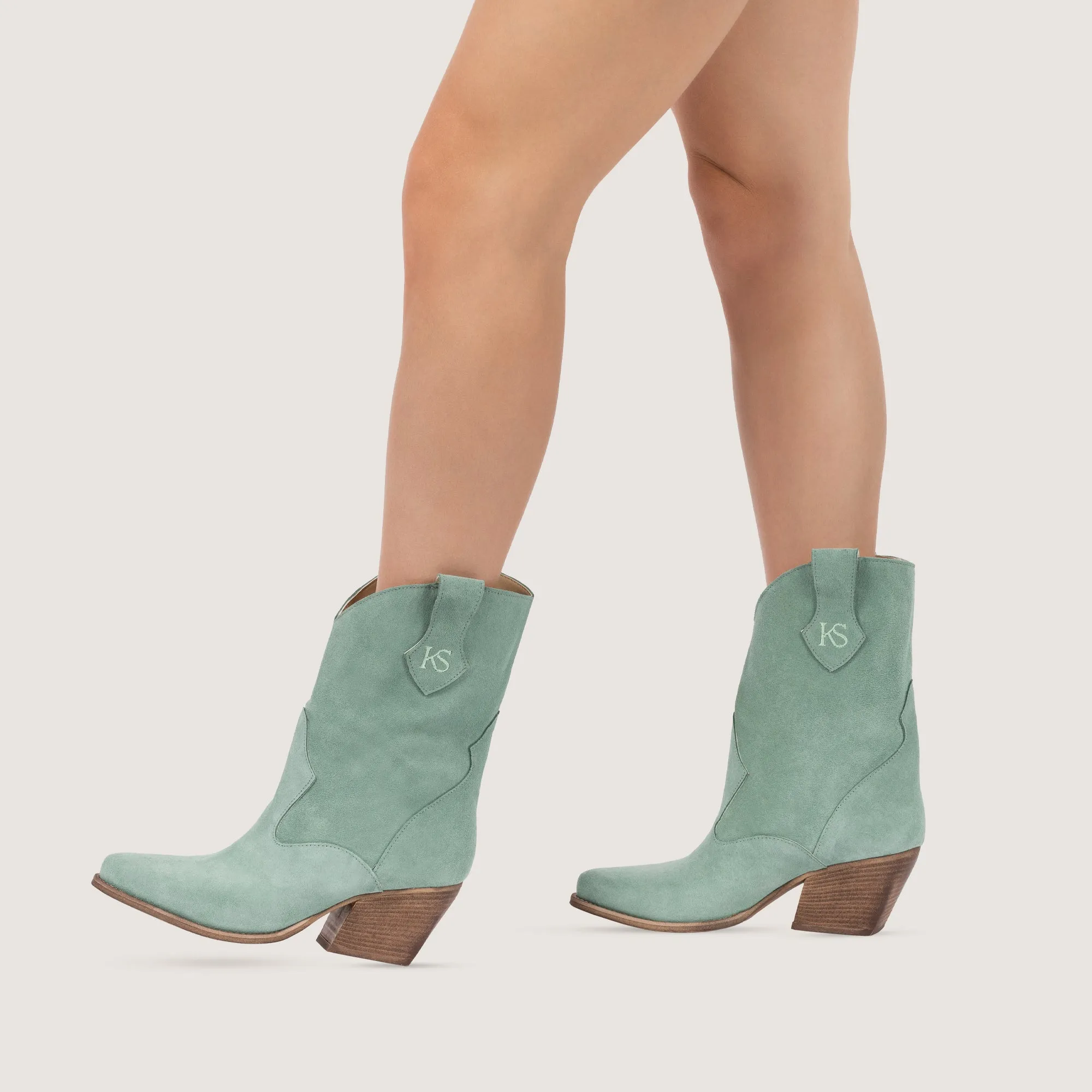 Montana Oxide Texan Ankle Boots sold by Kali Shoes product image thumbnail 4