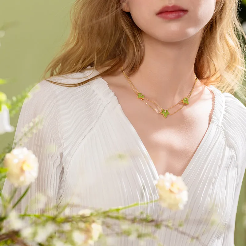 Ivy Green Onyx Bead Three-Leaf Necklace sold by Lola Rose product image thumbnail 4
