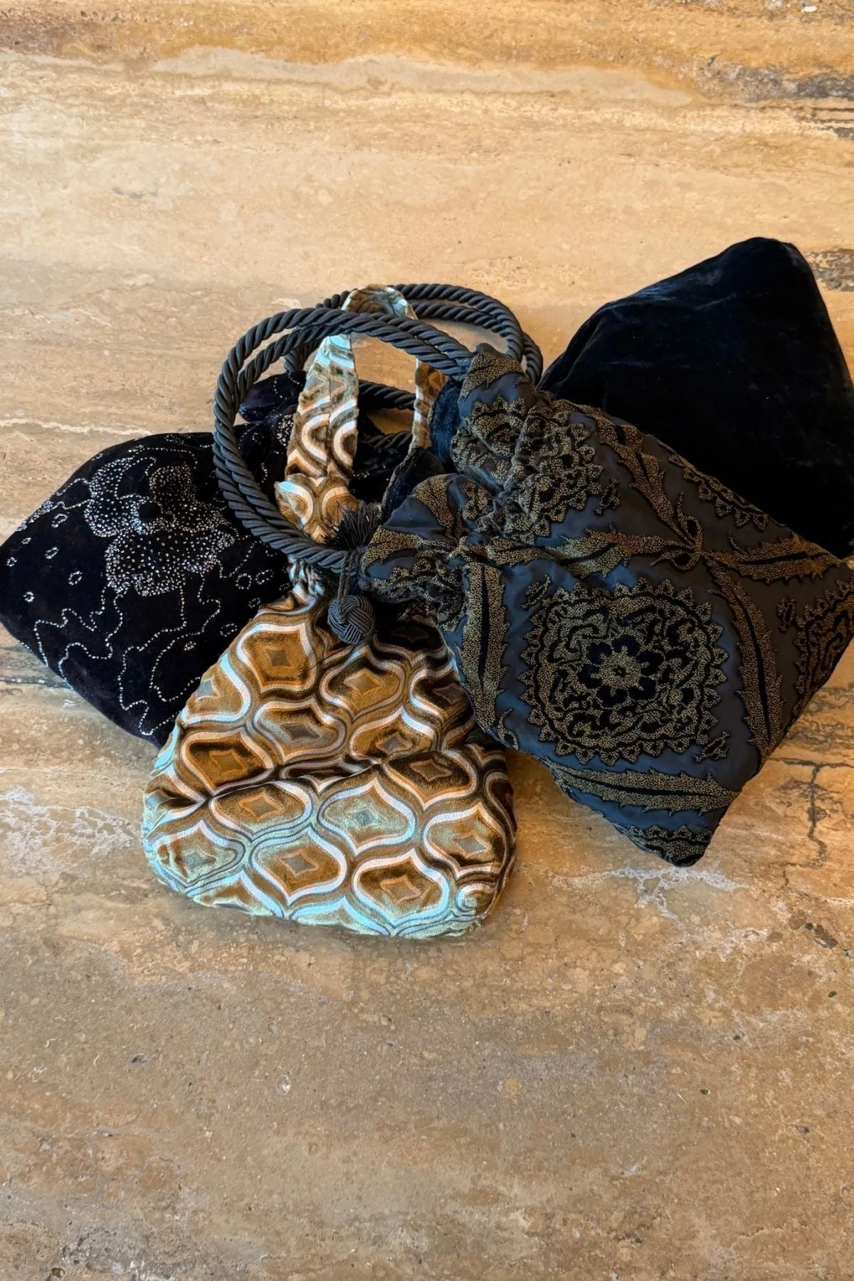 CAROLYN POUCH sold by Peracas product image thumbnail 4