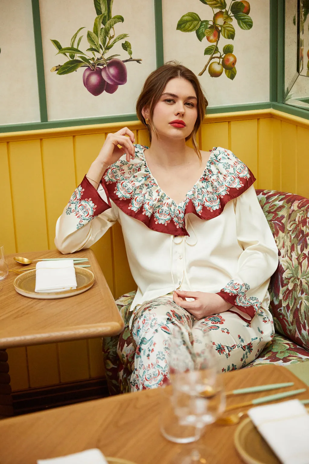 Printed wide collar shirt - vintage flower sold by Pheme Paris product image thumbnail 4