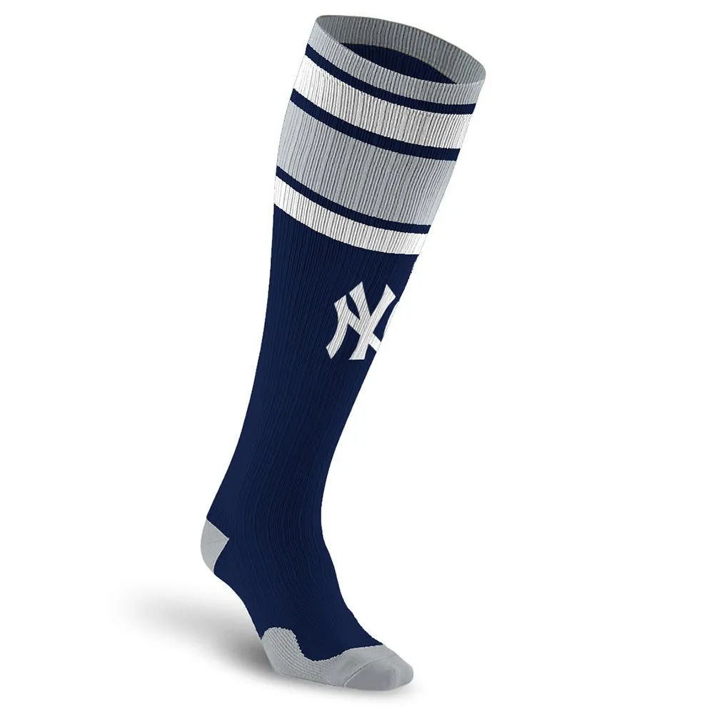 MLB Compression Socks, New York Yankees - Classic Stripe sold by Pro Compression
