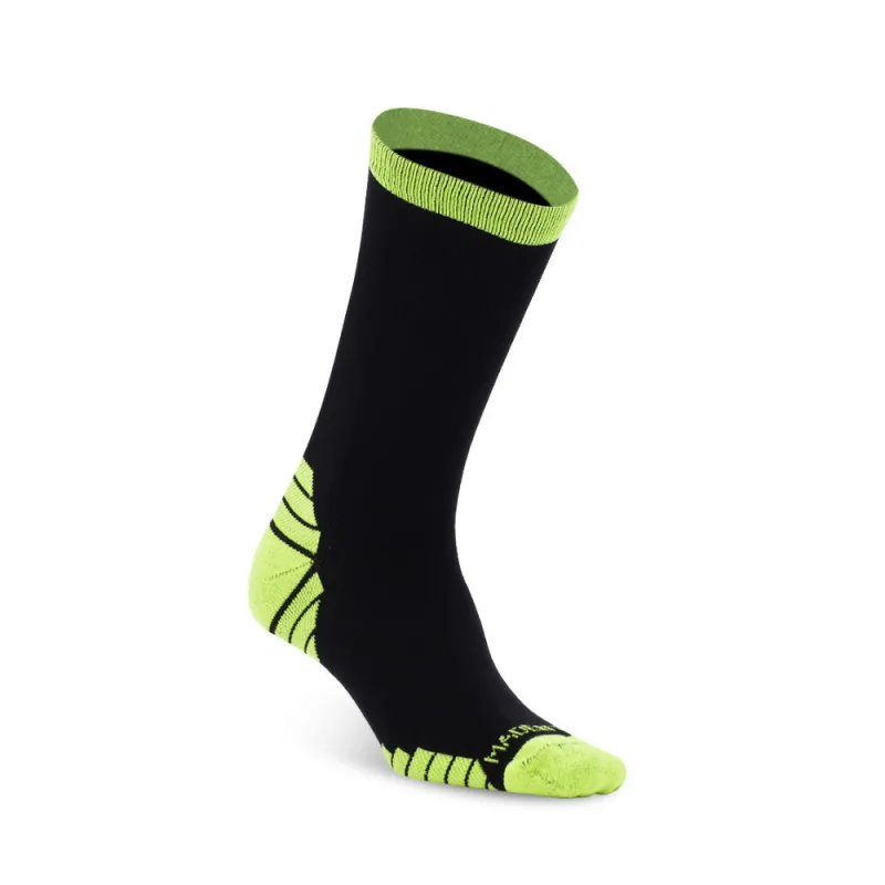 Run Crew, Black made by Pro Compression