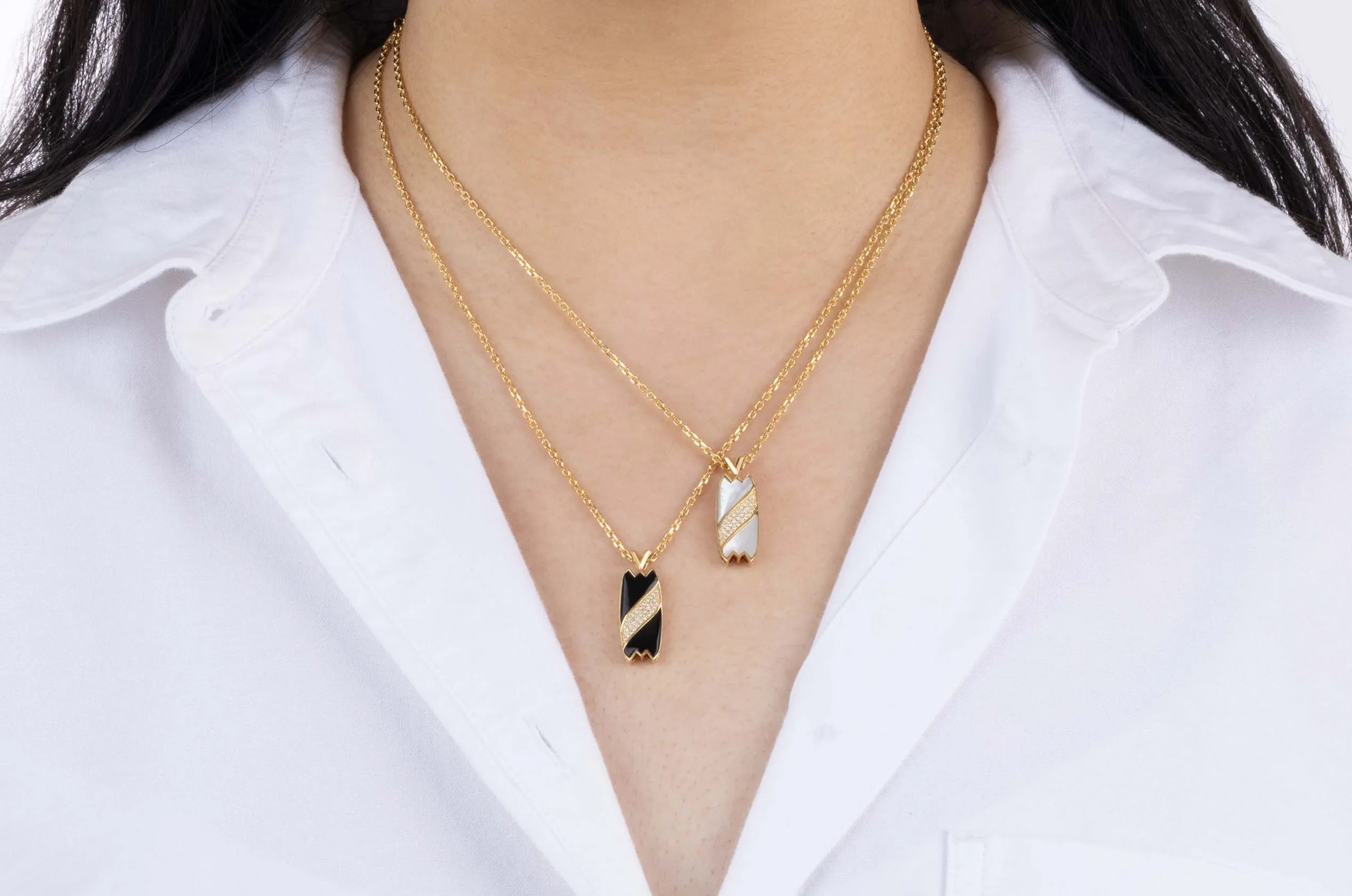 Petite Castle Necklace sold by Veniroeshop product image thumbnail 2