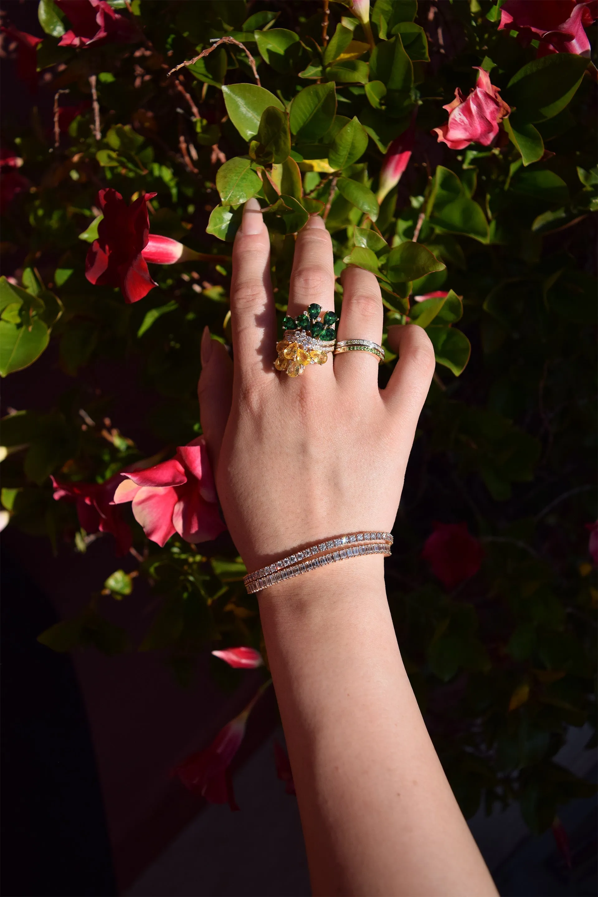 Grand Twin Blossom Ring sold by Veniroeshop product image thumbnail 3