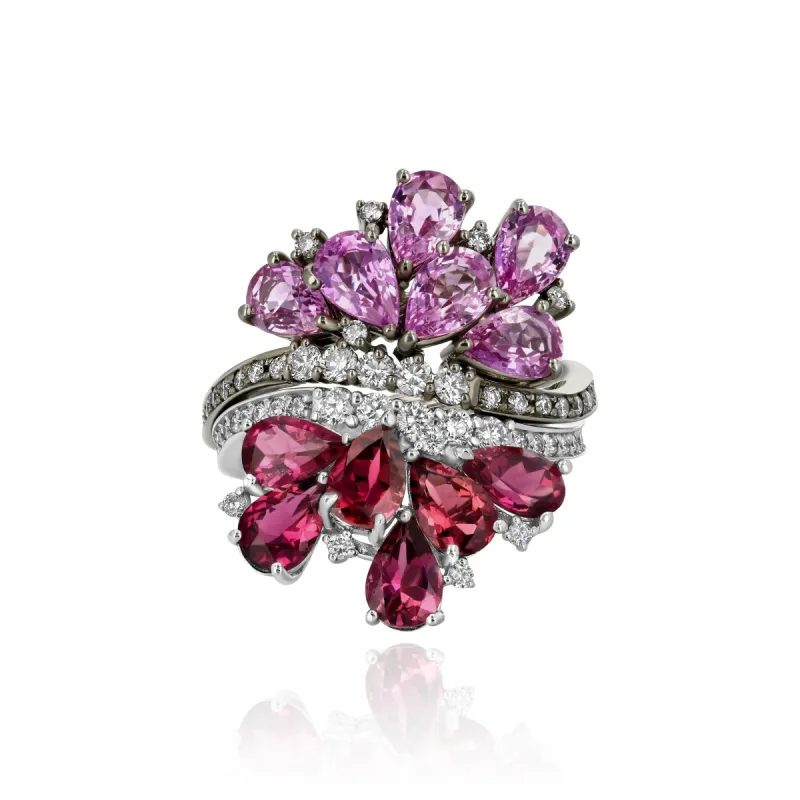 Twin Blossom Ring sold by Veniroeshop
