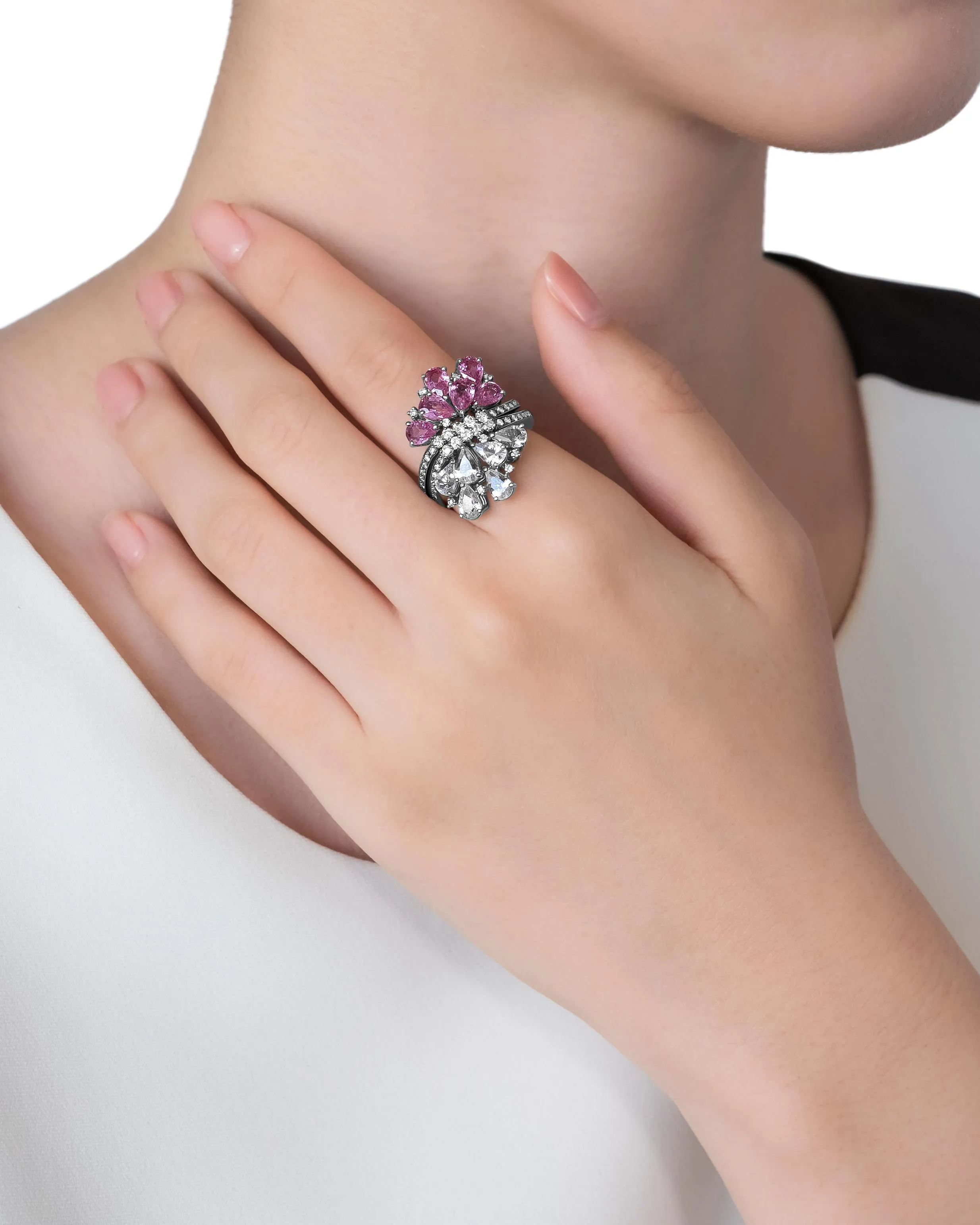 Twin Blossom Ring sold by Veniroeshop product image thumbnail 2