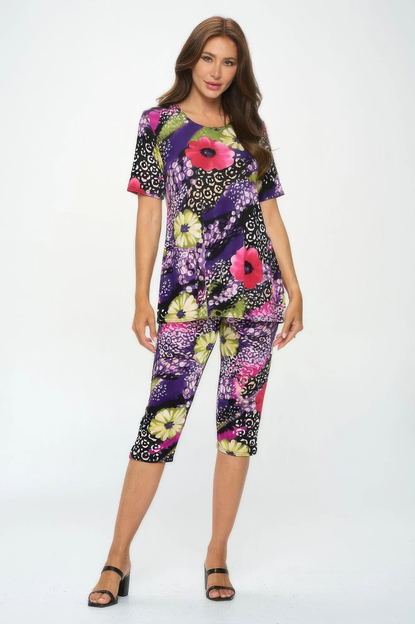 BNS Capri Pants Set sold by Gigi Laurent product image thumbnail 2