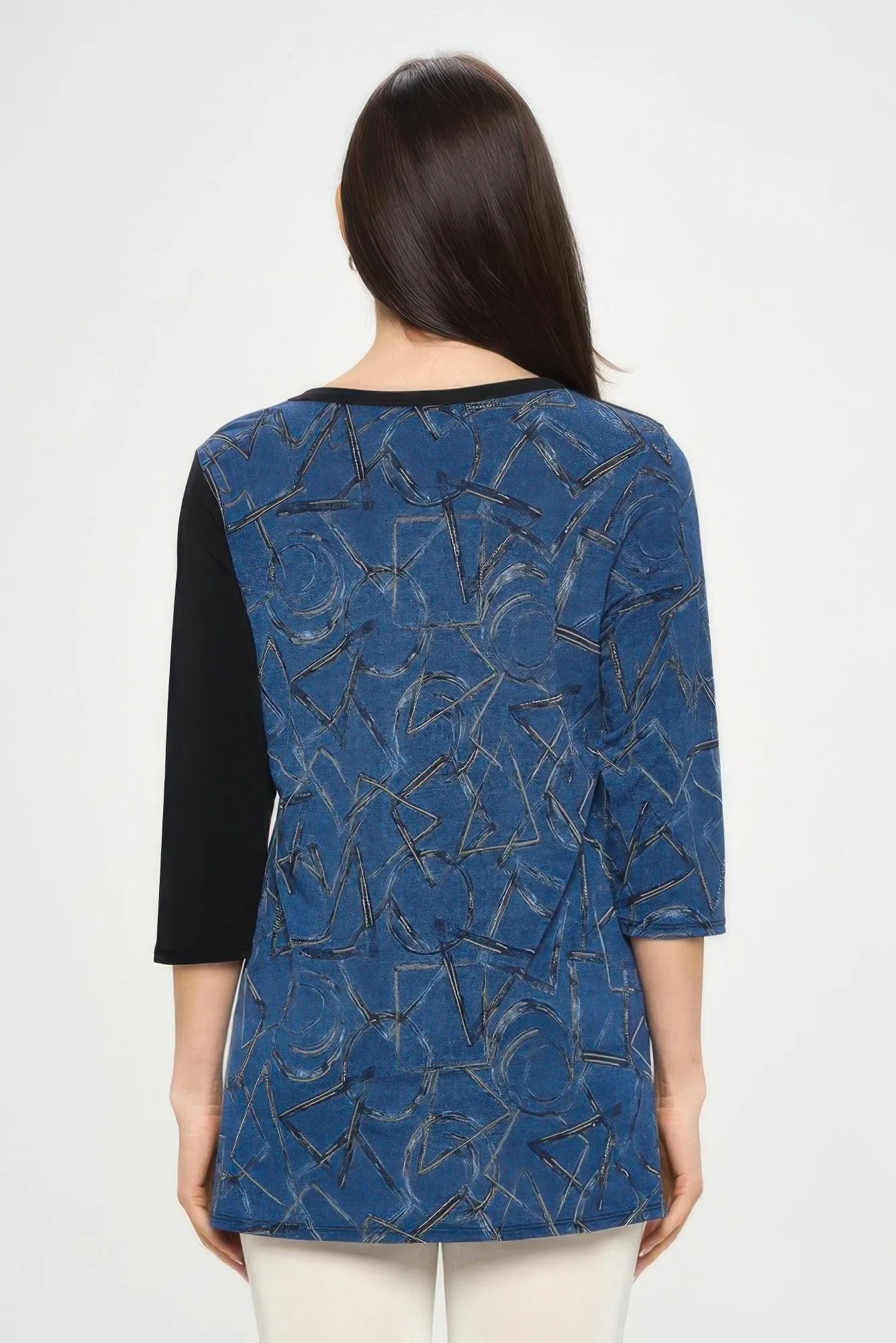 HIT Contrast V-Neck Tunic Top sold by Gigi Laurent product image thumbnail 5