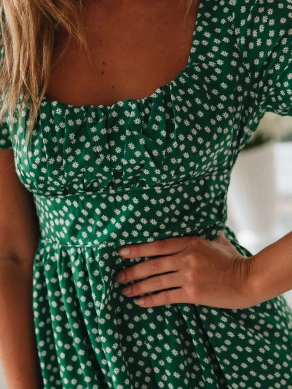 Printed Square Neck Short Sleeve Midi Dress sold by Gigi Laurent product image thumbnail 2