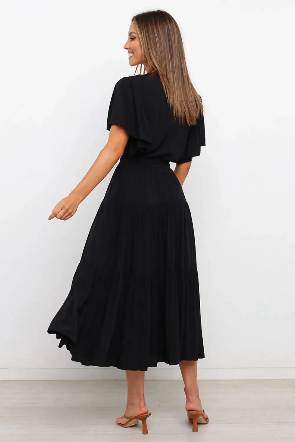 Front Tie Short Sleeve Tiered Midi Dress sold by Gigi Laurent product image thumbnail 5