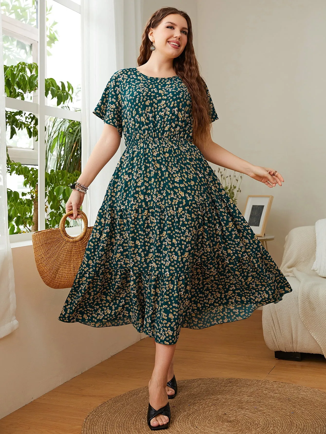 Honey Plus Size Floral Round Neck Short Sleeve Midi Dress sold by Gigi Laurent product image thumbnail 5
