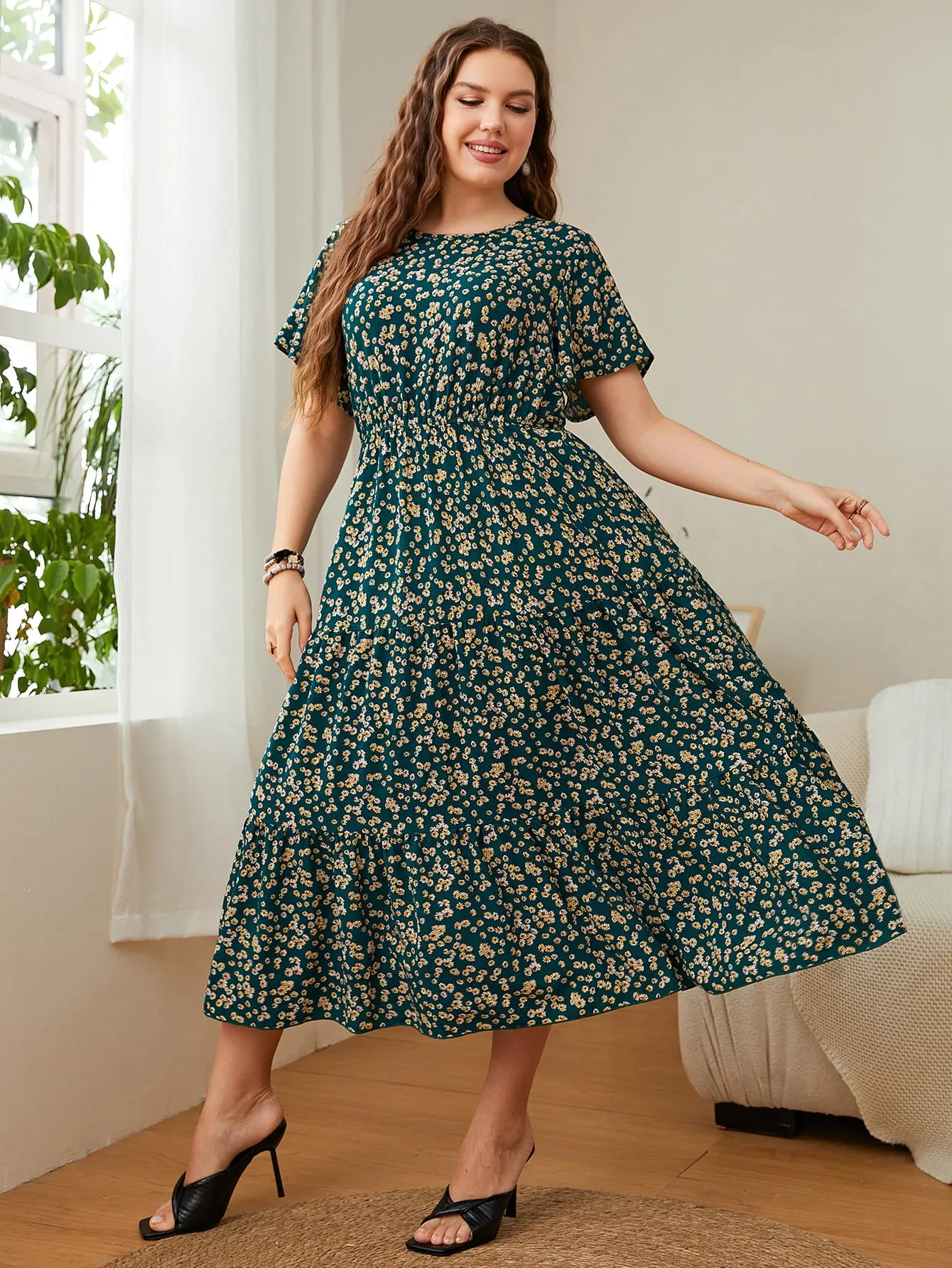 Honey Plus Size Floral Round Neck Short Sleeve Midi Dress sold by Gigi Laurent product image thumbnail 3